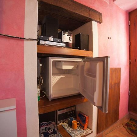 La Vecchia Casa Rosa Lägenhet Cannero Riviera Exteriör bild