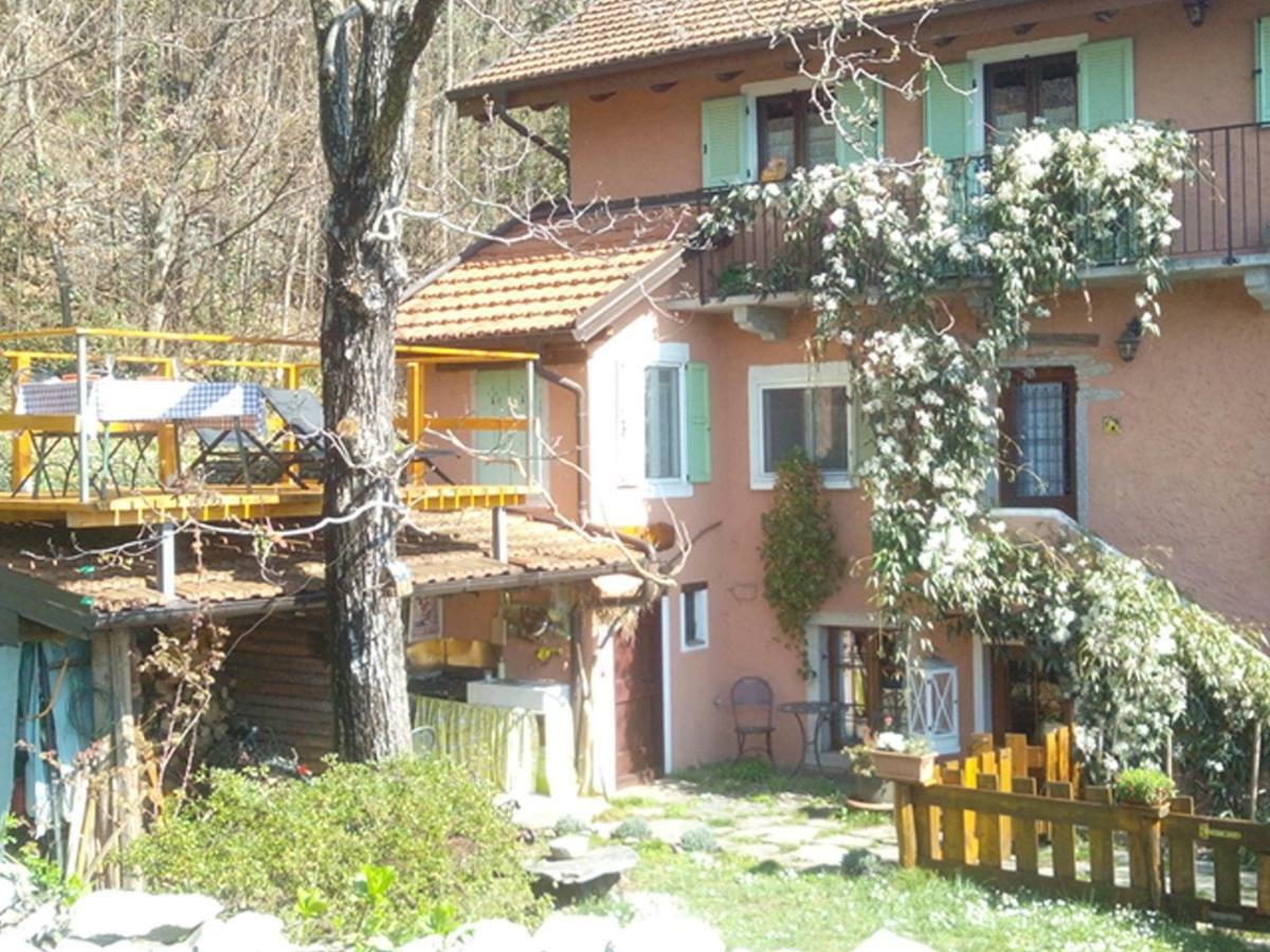 La Vecchia Casa Rosa Lägenhet Cannero Riviera Exteriör bild