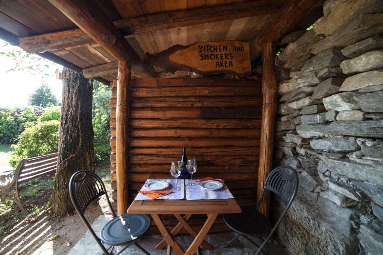 La Vecchia Casa Rosa Lägenhet Cannero Riviera Exteriör bild